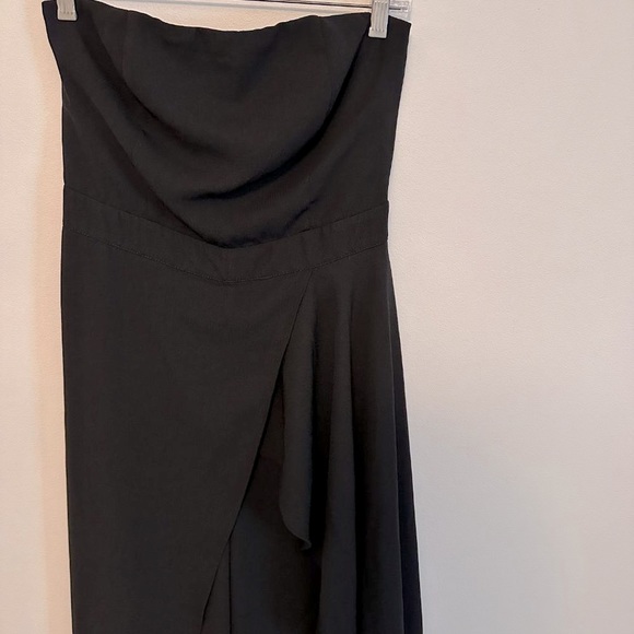 Lulus Thriving Black Strapless Tulip Leg Jumpsuit S - Picture 3 of 7